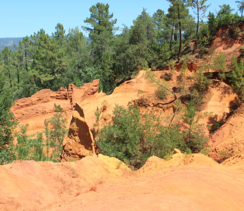 Sentier Des Ocres Roussillon