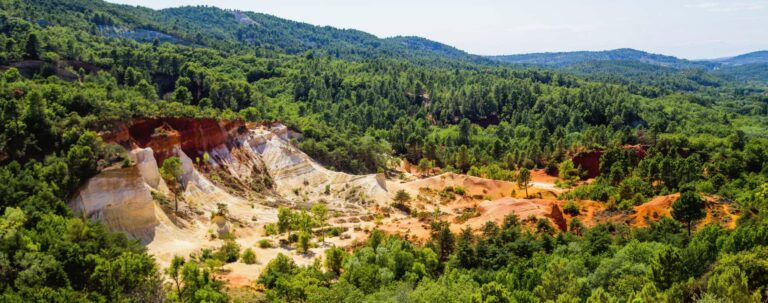 Decouvrir Colorado Provencal